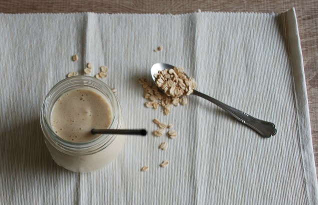 Smoothie de plátano y avena